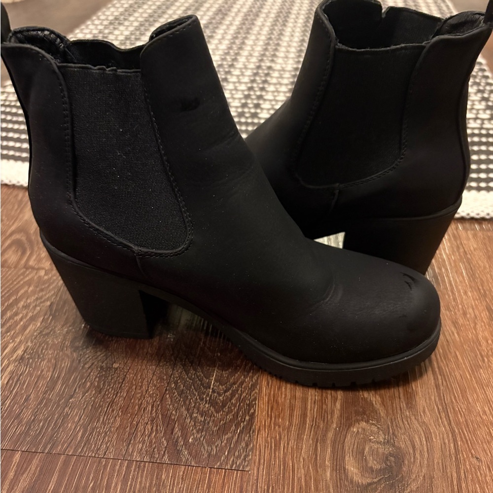 Dream Pairs Black Ankle Booties